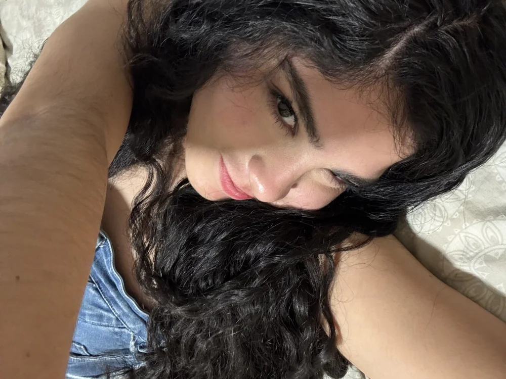 dani_bela (Stripchat): nuotraukos, profilis