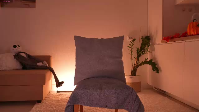 miablueye — Chaturbate: ფოტოები და პროფილი