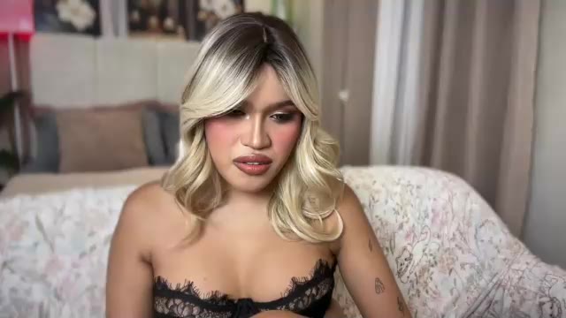 ur_bombshellpatty – Webcam-Modell auf Chaturbate
