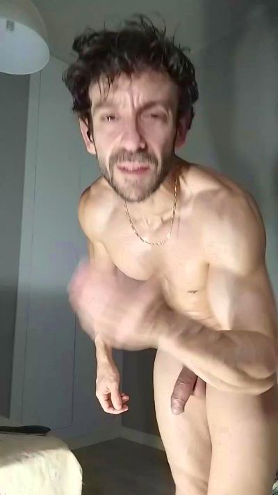 alessandrospain — Cam4 वेबकैम मॉडल: फ़ोटो