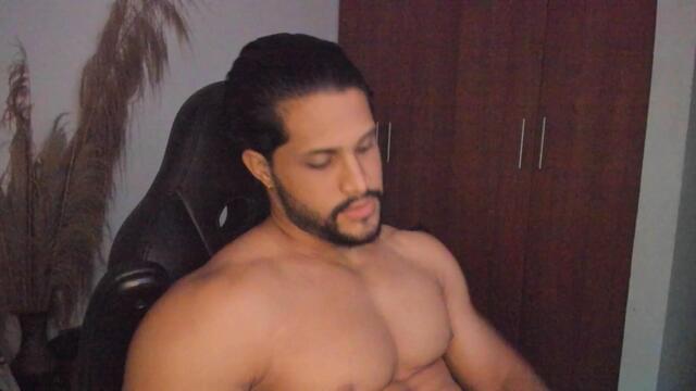 pier-simons na Flirt4Free: fotky a profil