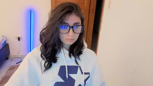 mariagh_ – Webcam-Modell auf Chaturbate