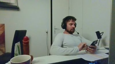 Preview photo of webcam model alpha_hunk on Cam4