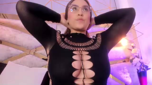 hellen_parrker – Webcam-Modell auf Chaturbate