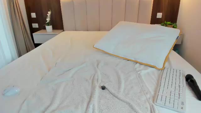 saradiamond01 (Chaturbate): foto un profils