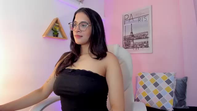 lovely_oliviaa na Chaturbate: fotky a profil