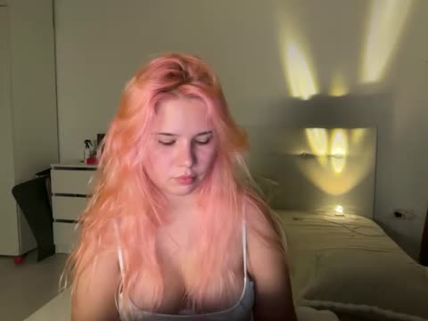 chiculya — BongaCams वेबकैम मॉडल: फ़ोटो