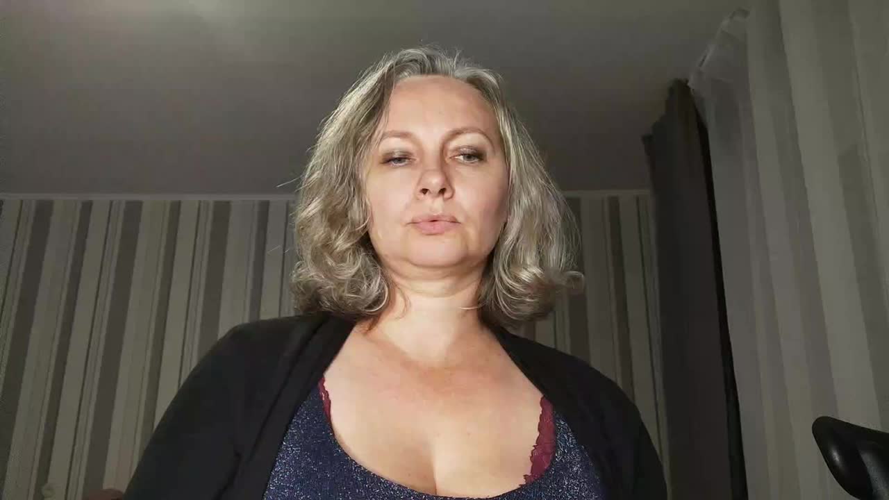 edithmanning di XloveCam: foto model webcam