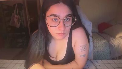 luluulii – Cam4 webkamerás modell
