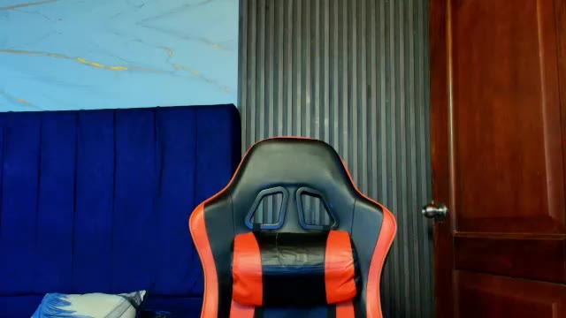 hercules_12345 në Chaturbate: foto dhe profili
