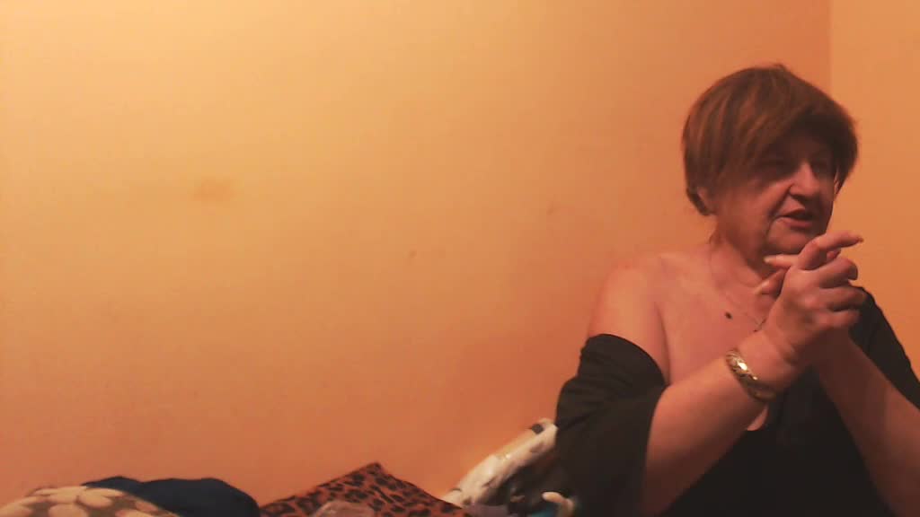 mioritastar บน XloveCam: รูปภาพและโปรไฟล์