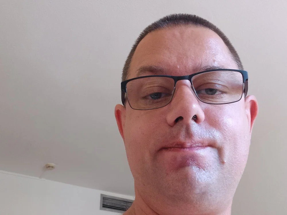 uni2025, webcammodell på Stripchat: bilder