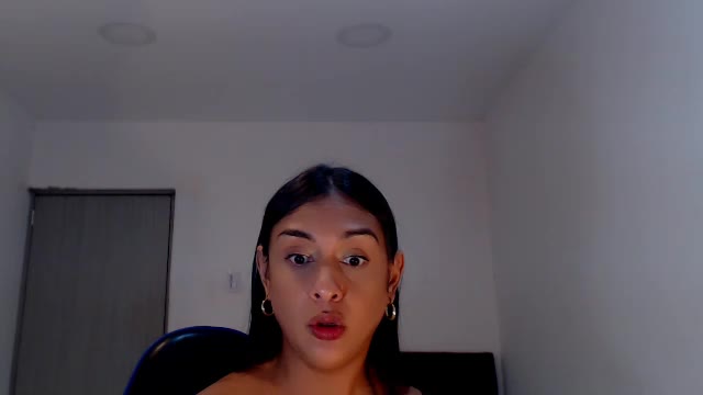 sexynatalia25 на Chaturbate: слики и профил