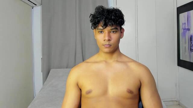 logan-jake – Webcam-Modell auf Flirt4Free