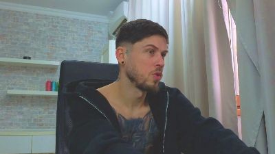 jonahshaw na Cam4: fotky a profil