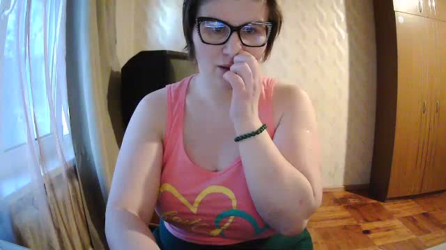 sabrinashine (XloveCam): nuotraukos, profilis