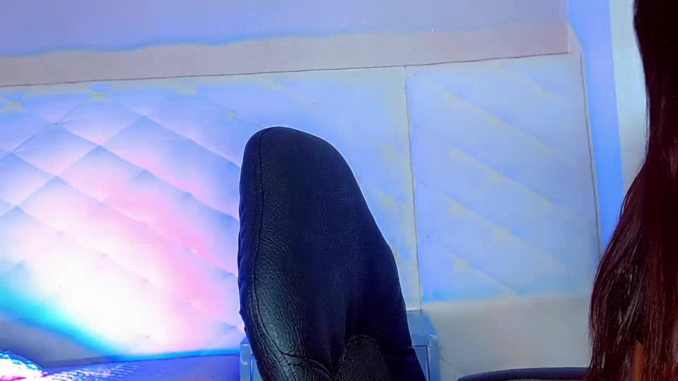 catrionaqueen – уебкам модел в XloveCam: снимки