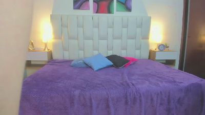 meganqueen2 na Cam4: zdjęcia i profil