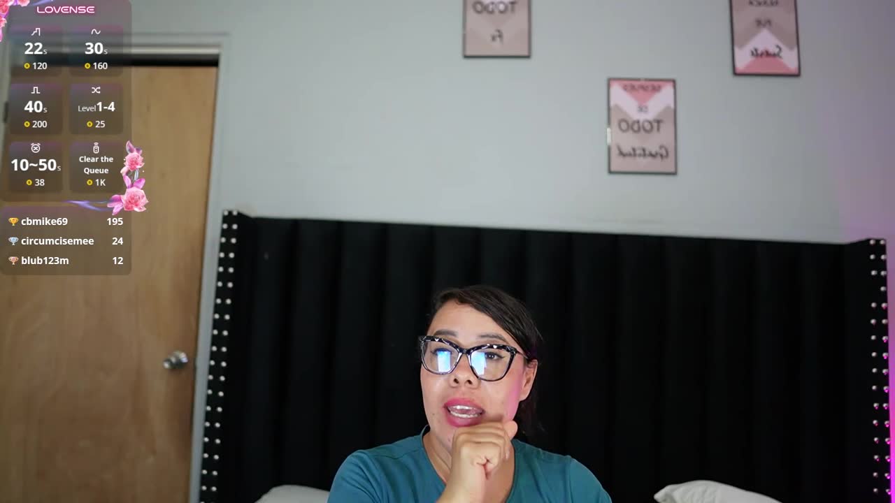 hotlatinalover di XloveCam: foto model webcam