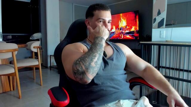 valenthino-salvatore (Flirt4Free): foto un profils
