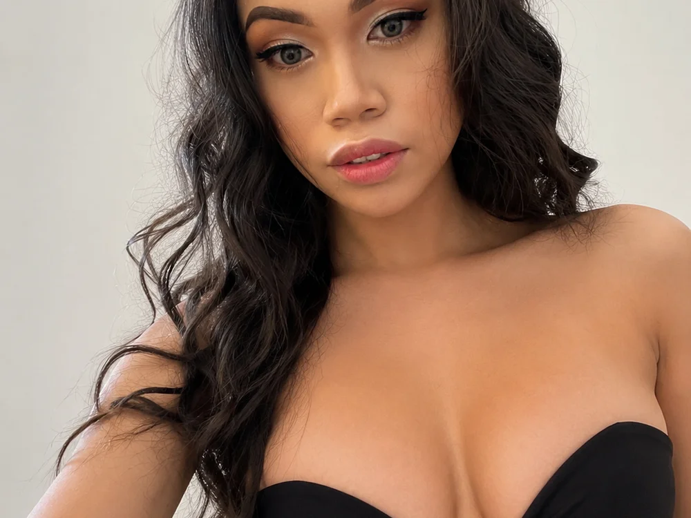 Leaxxie_mae, webcam model na Stripchat: slike