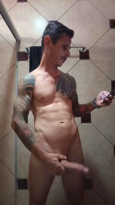 massagista19cm4, modelo webcam de Cam4: fotos
