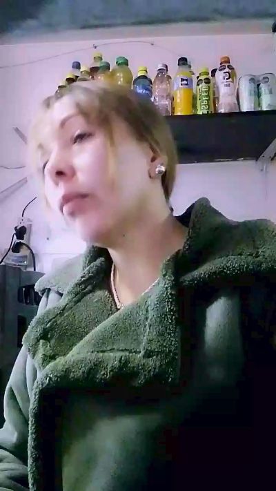 Preview photo of webcam model natalia_milff on Cam4