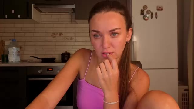 maya_softt – Webcam-Modell auf Chaturbate