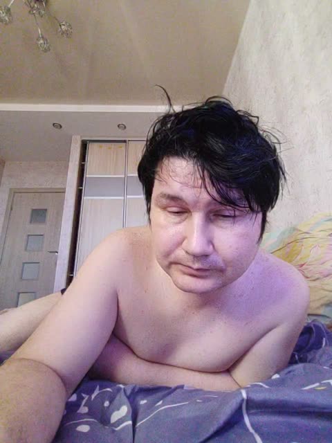 Preview photo of webcam model marat-arbat on BongaCams