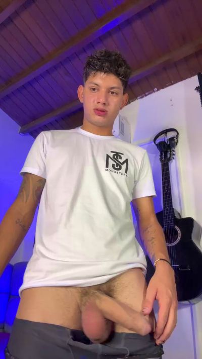 naughty_daniel, model webcam de Cam4: fotos
