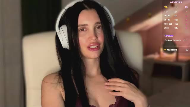adrenaline_rush_ – Chaturbate webkamerás modell
