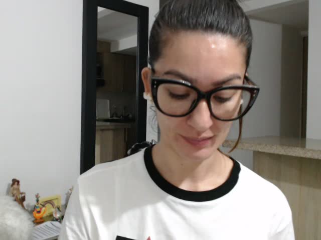 melissareina — XloveCam՝ լուսանկարներ և պրոֆիլ