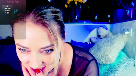 -juliaspace- – BongaCams webkamerás modell