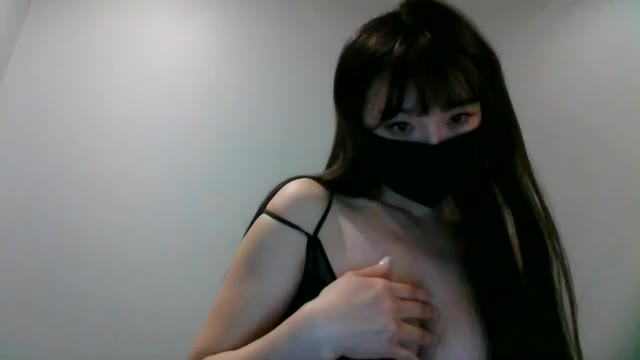 eemily0888 (Chaturbate): fotod ja profiil