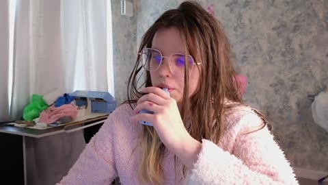 sofiabuz (BongaCams): fotod ja profiil