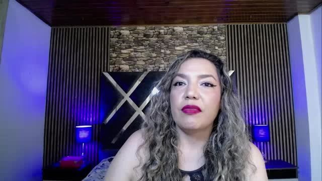mariehss: عارضة كاميرا ويب على XloveCam