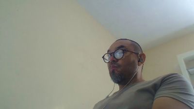 Фото вебкам-модели paratcomplet на Cam4