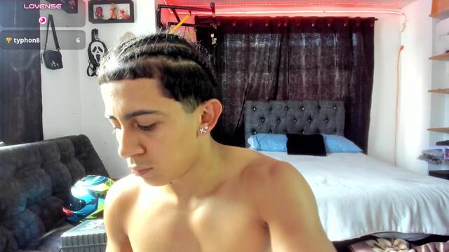 bradley-strong – Webcam-Modell auf Flirt4Free