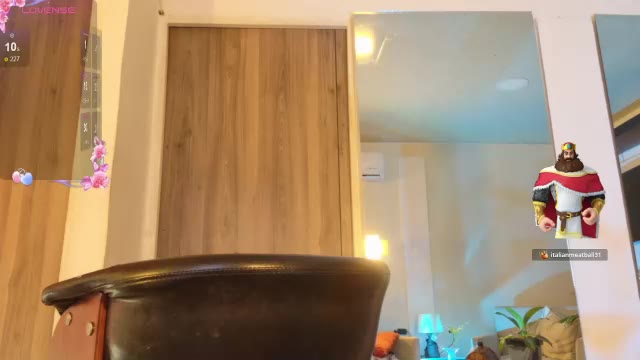 Preview photo of webcam model hanna_dilu on Chaturbate