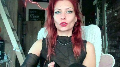 karoline121 (Cam4): fotod ja profiil