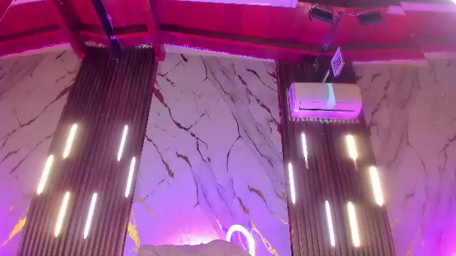 victoriaduarte, μοντέλο webcam στο Chaturbate