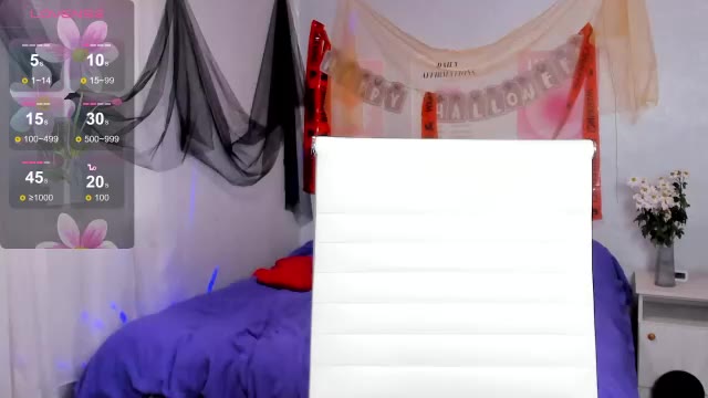 queitsharm_, μοντέλο webcam στο Chaturbate