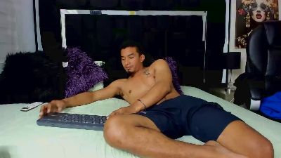 dannii_lovexx_, webcammodel på Cam4: fotos