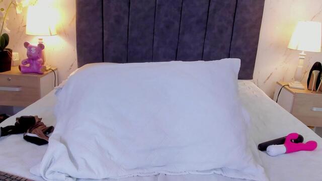 emily-beumont, modelo webcam de Flirt4Free: fotos