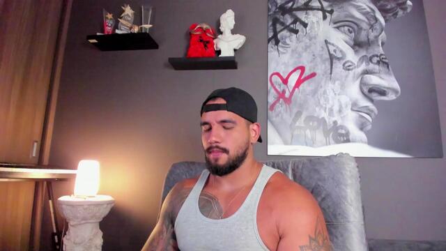 eddie-ryan — Flirt4Free वेबकैम मॉडल: फ़ोटो