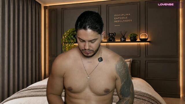 owen-pierces na Flirt4Free: fotky a profil
