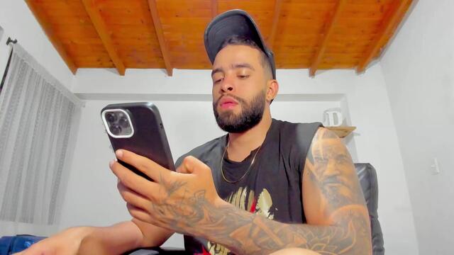 remy-steen, model webcam pe Flirt4Free: poze
