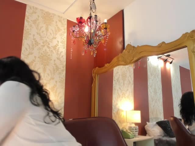 alisgourmande — XloveCam ওয়েবক্যাম মডেল: ছবি