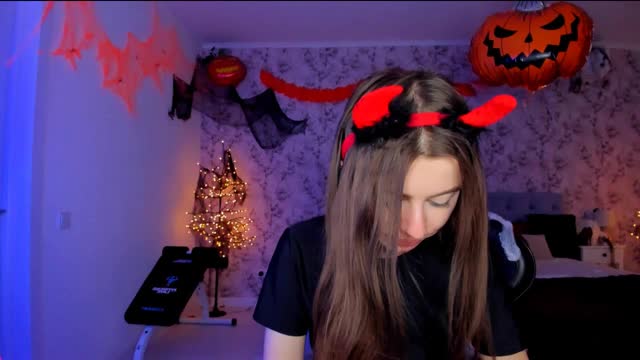 hotmolly69 — XloveCam: ფოტოები და პროფილი