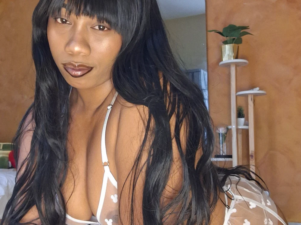 Naomi_jhonson — Stripchat: ფოტოები და პროფილი